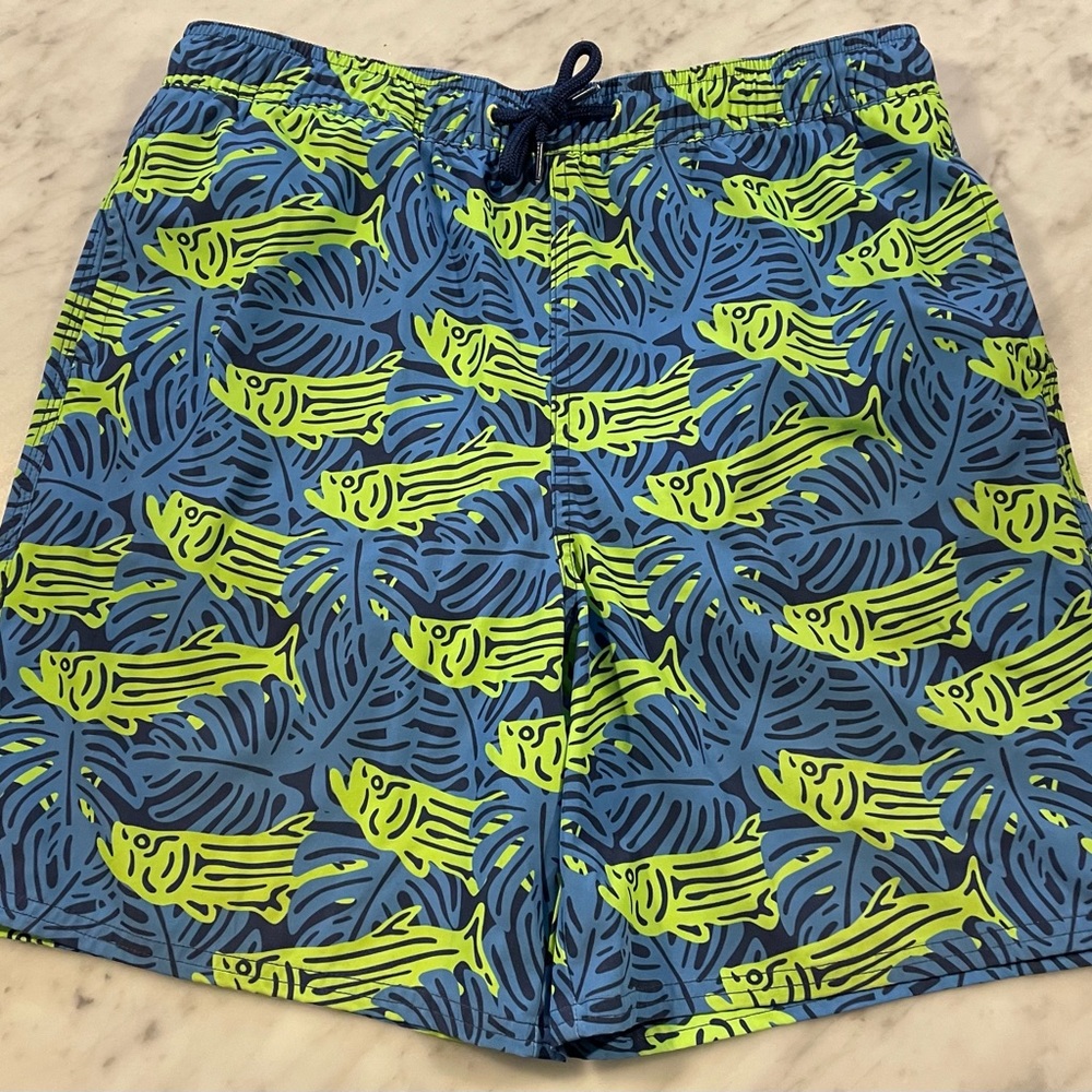 NWOT - Vineyard Vines Youth swim trunks